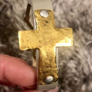 Cross bracelet